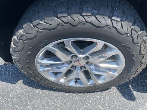 Certified 2020 GMC Sierra 1500 SLT w/ SLT Premium Plus Package AWD/4WD image 8
