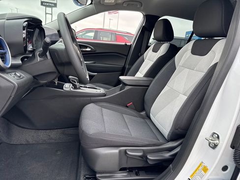 New 2026 Chevrolet Trax LS w/ LS Convenience Package image 15