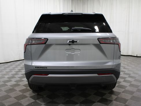 New 2026 Chevrolet Equinox LT w/ Midnight Edition image 29