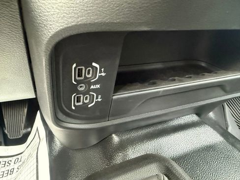 New 2024 RAM 5500 Tradesman AWD/4WD image 23