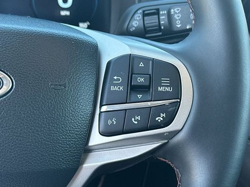 New 2025 Ford Explorer Active image 49
