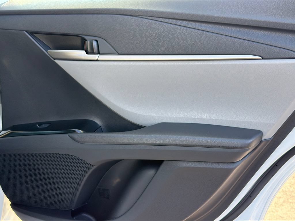 New 2026 Toyota Camry SE w/ Multimedia Upgrade Package FWD image 19