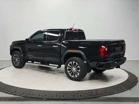 Used 2025 GMC Canyon Denali AWD/4WD image 5