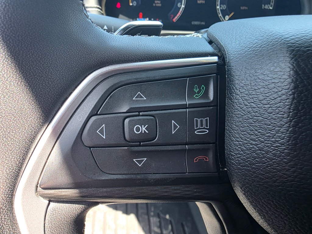 Used 2023 Jeep Grand Cherokee L Laredo AWD/4WD image 22
