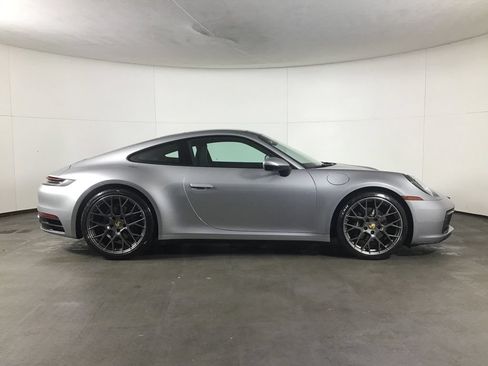 Certified 2021 Porsche 911 Carrera 4 AWD/4WD image 8