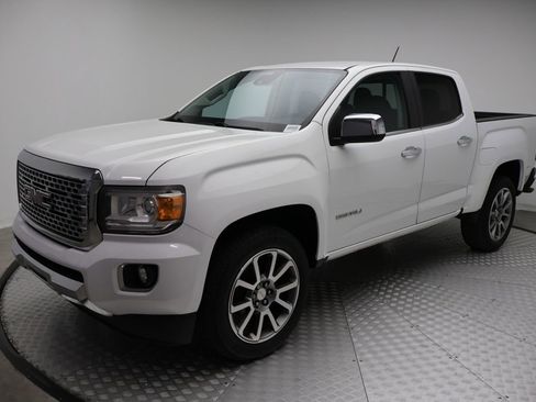 Used 2019 GMC Canyon Denali image 1