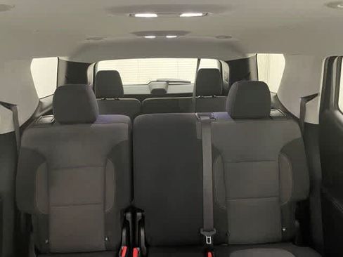 Certified 2021 Chevrolet Traverse LS FWD image 12