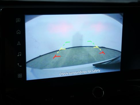 New 2026 Mitsubishi Outlander LE AWD/4WD image 9