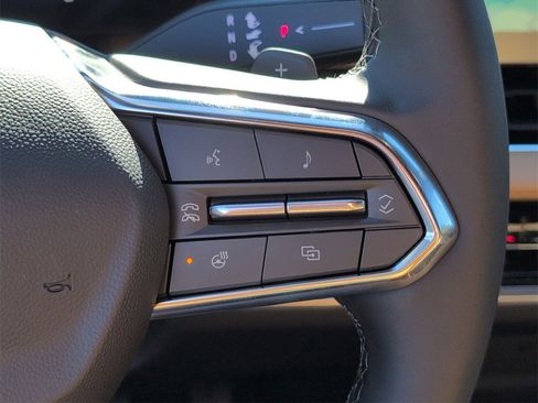 New 2026 Chevrolet Equinox ACTIV w/ Safety and Technology Package image 27