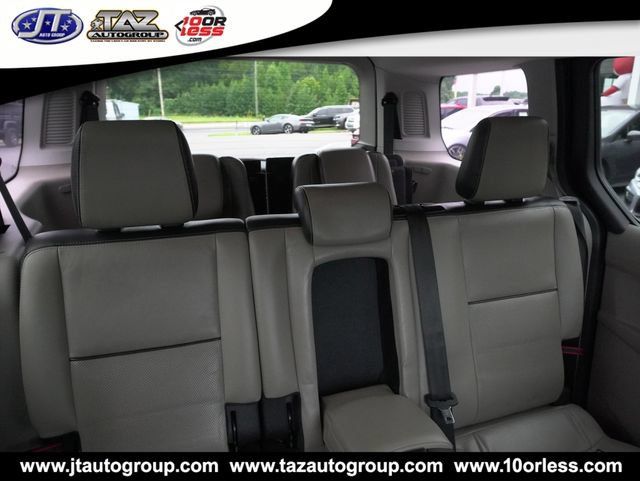 Used 2018 Ford Transit Connect Titanium FWD image 15