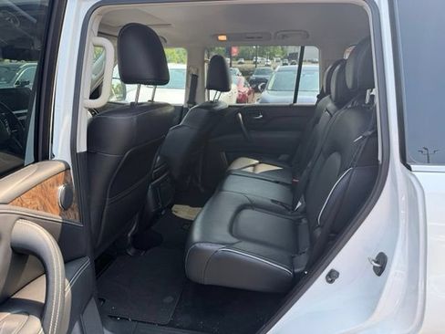 Certified 2024 INFINITI QX80 Premium Select w/ Cargo Package AWD/4WD image 11