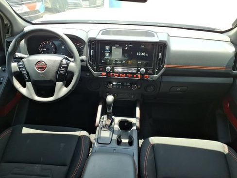 Used 2026 Nissan Frontier Pro-X w/ Pro-X Convenience Package RWD image 15