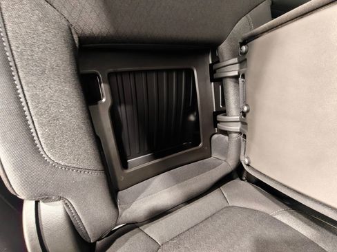 Used 2022 Chevrolet Silverado 1500 RST w/ Redline Edition image 27