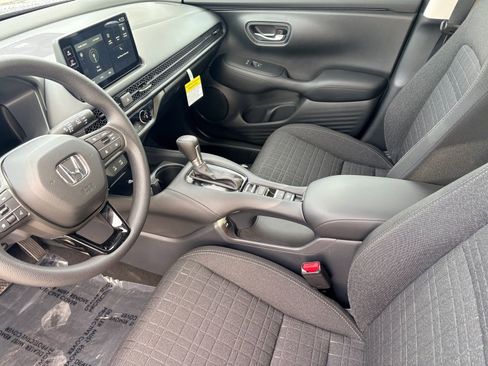 New 2026 Honda HR-V LX image 12