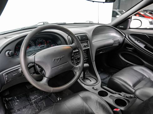 Used 2003 Ford Mustang GT Premium RWD image 2