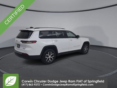 Used 2023 Jeep Grand Cherokee L Limited w/ Trailer Tow Group (B) AWD/4WD image 15