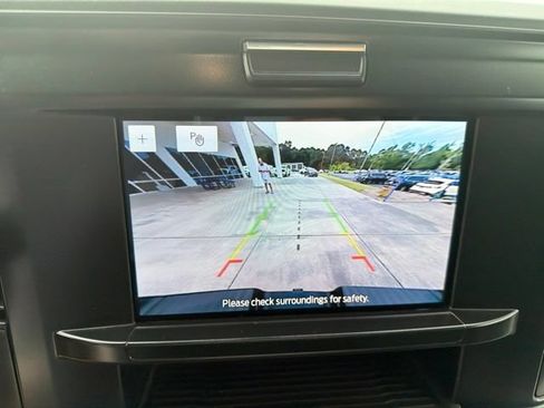Used 2025 Ford F250 XLT AWD/4WD image 24