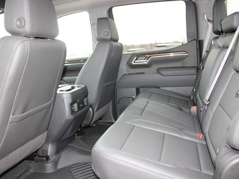 New 2026 Chevrolet Silverado 1500 LT Trail Boss w/ LT Trail Boss Premium Package image 25