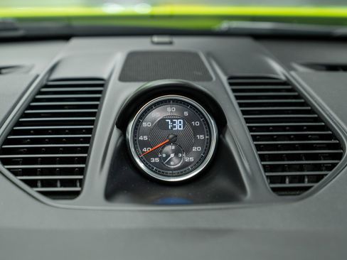 Used 2018 Porsche 911 Targa 4 GTS image 25