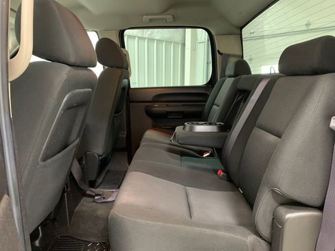 Used 2011 Chevrolet Silverado 1500 LT w/ All-Star Edition image 16