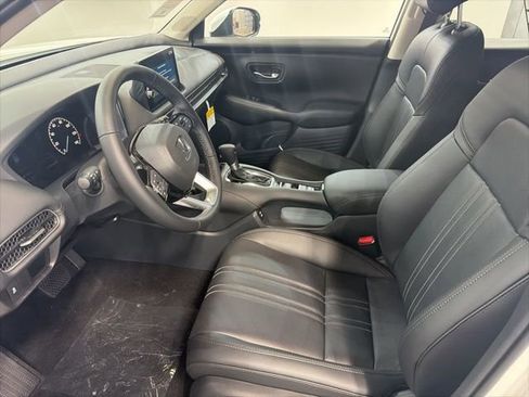 New 2026 Honda HR-V EX-L image 11