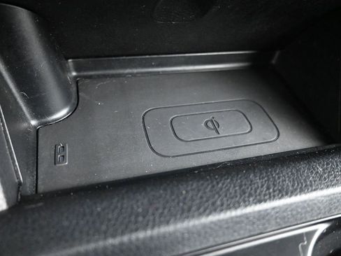 Used 2020 Toyota Tacoma TRD Sport image 25