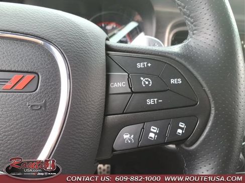 Used 2017 Dodge Charger R/T RWD image 30