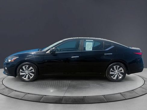 Used 2020 Nissan Altima 2.5 S FWD image 2