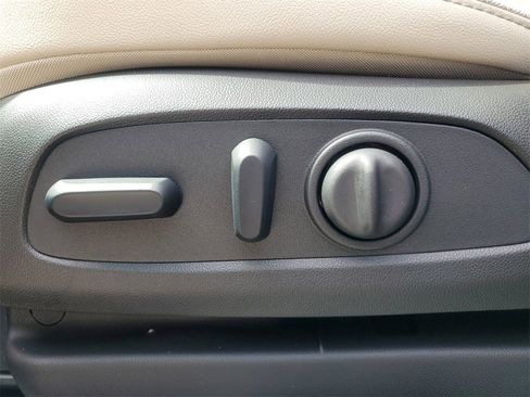 New 2024 Buick Encore GX Sport Touring w/ Comfort Package image 18