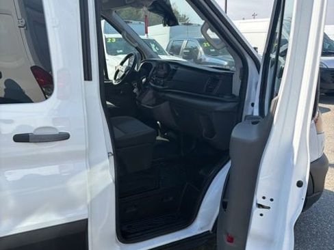 Used 2024 Ford Transit 350 XL RWD image 3