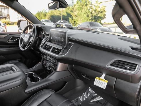 Used 2021 Chevrolet Tahoe RST w/ Rear Media and Nav Package AWD/4WD image 10