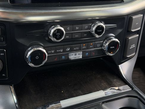 Used 2022 Ford F150 Lariat AWD/4WD image 22