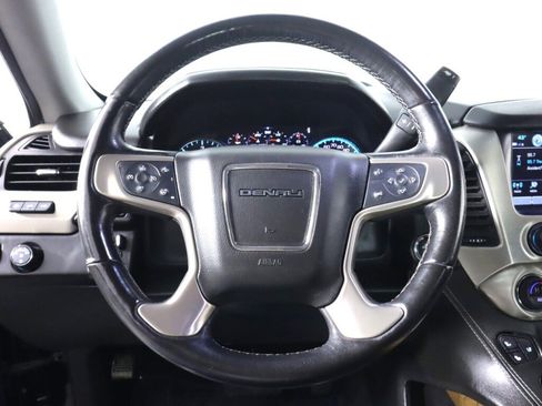 Used 2019 GMC Yukon Denali w/ Denali Ultimate Package image 14