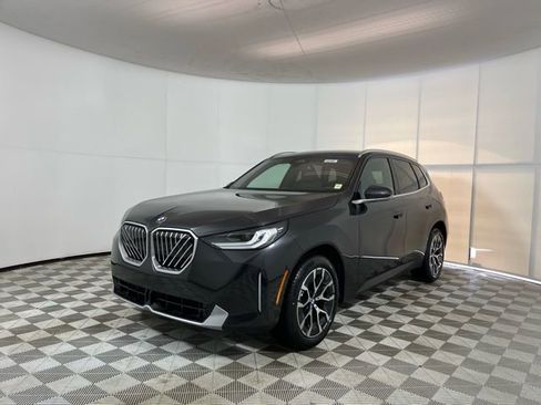 New 2026 BMW X3 xDrive30 w/ Convenience Package image 3