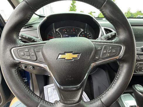 Used 2019 Chevrolet Equinox LT FWD image 19