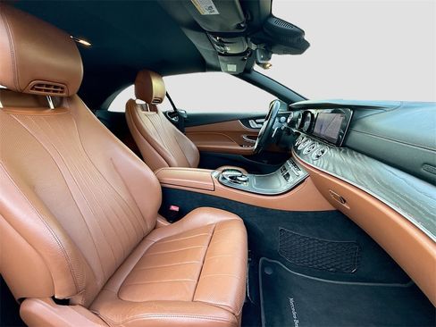 Used 2018 Mercedes-Benz E 400 4MATIC Cabriolet image 29