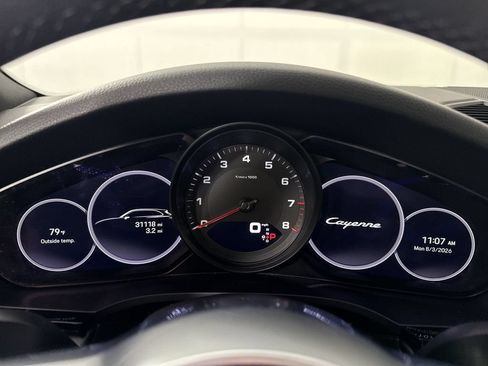 Certified 2023 Porsche Cayenne Platinum Edition AWD/4WD image 37