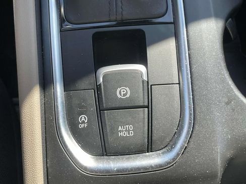 Used 2020 Hyundai Santa Fe SE w/ Cargo Package FWD image 35