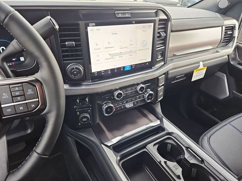 New 2026 Ford F250 Platinum image 18