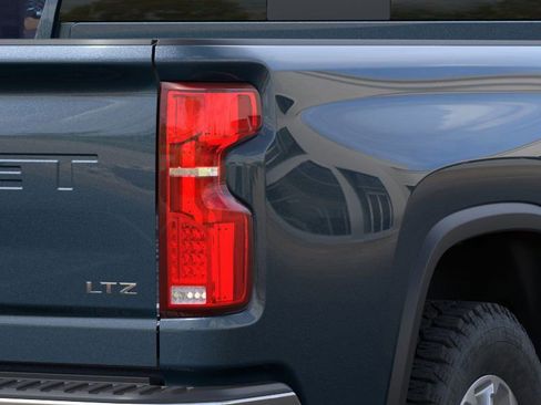 New 2026 Chevrolet Silverado 3500 LTZ w/ LTZ Premium Package image 12