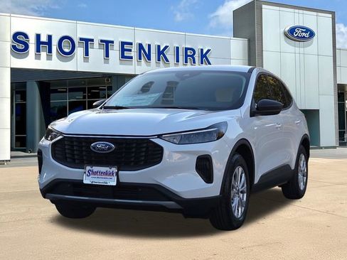 New 2026 Ford Escape Active image 3