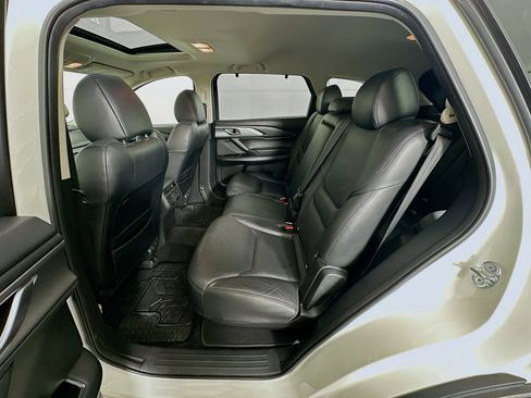 Used 2019 MAZDA CX-9 Touring w/ Touring Premium Package FWD image 29