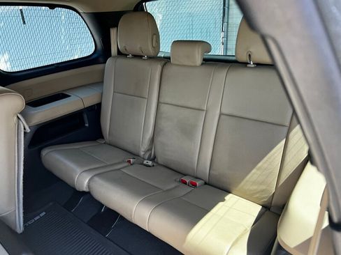 Used 2019 Toyota Sequoia Platinum w/ Carpet Mat Package (TMS) AWD/4WD image 26