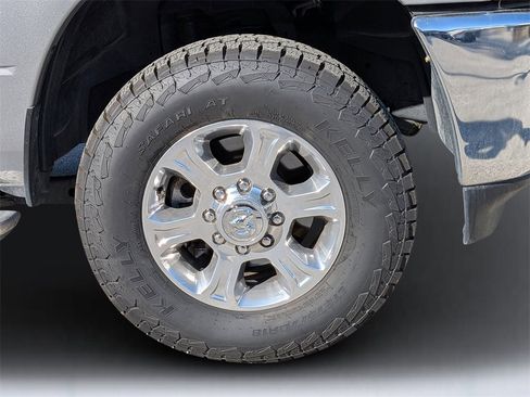 Used 2024 RAM 2500 Big Horn image 10