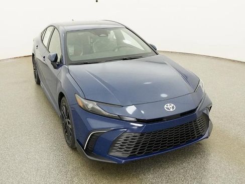 New 2026 Toyota Camry SE FWD image 20