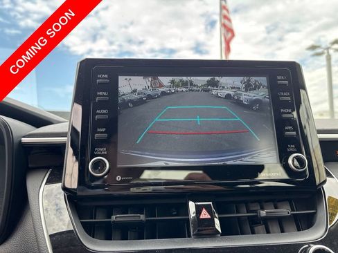 Used 2022 Toyota Corolla LE w/ Carpet Mat Package (TMS) FWD image 22