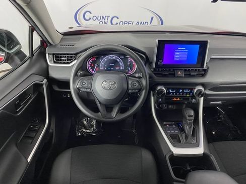 Certified 2024 Toyota RAV4 LE AWD/4WD image 17