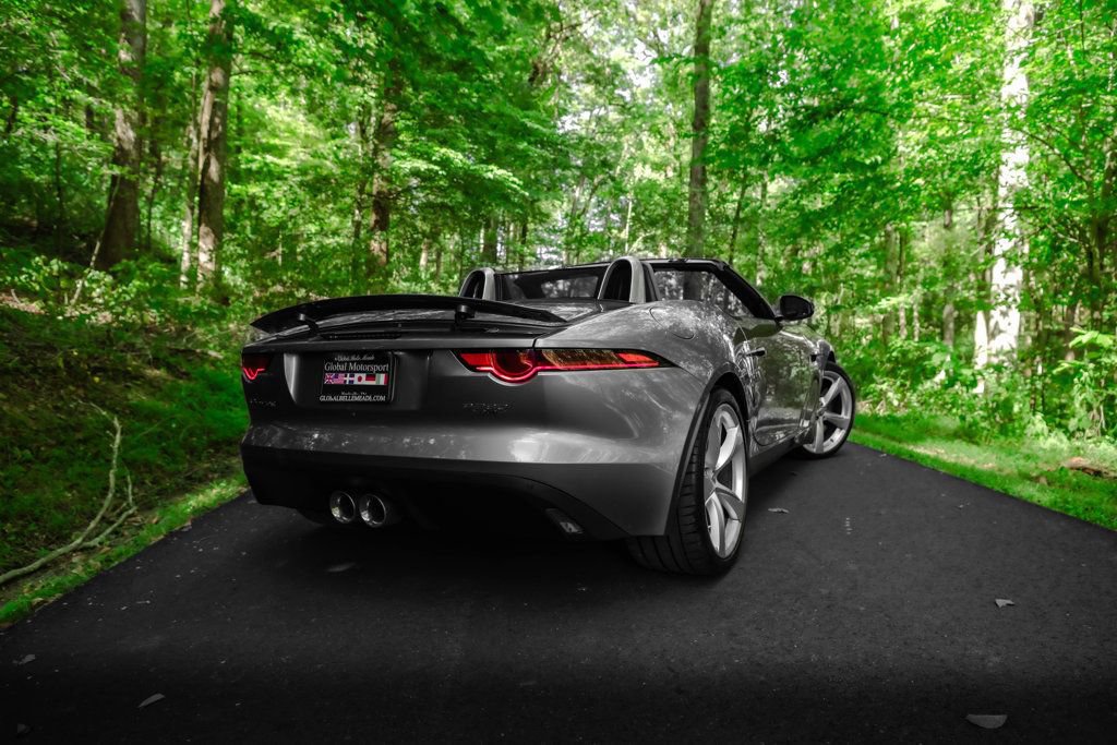 Used 2019 Jaguar F-TYPE Convertible AWD image 2