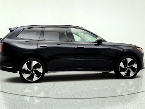 Used 2025 Volvo EX90 Ultra AWD/4WD image 4