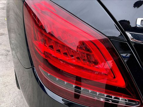 Used 2020 Mercedes-Benz C 300 Sedan image 29